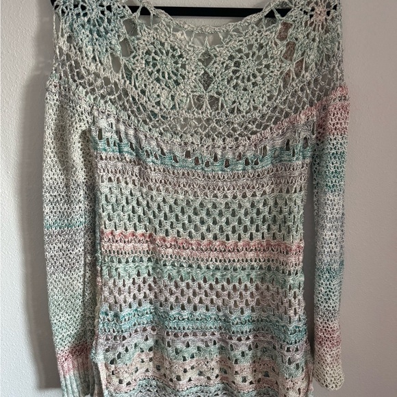 Free People crochet sweater. - Picture 7 of 12
